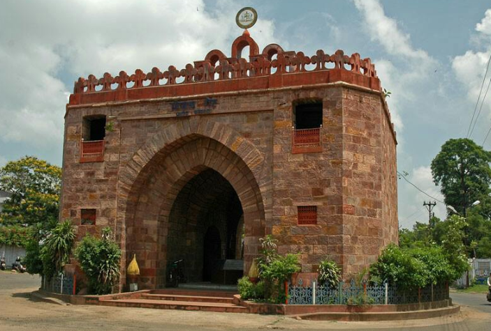 Bhopal Gate, Bhopal, Madhya Pradesh - Vushii.com